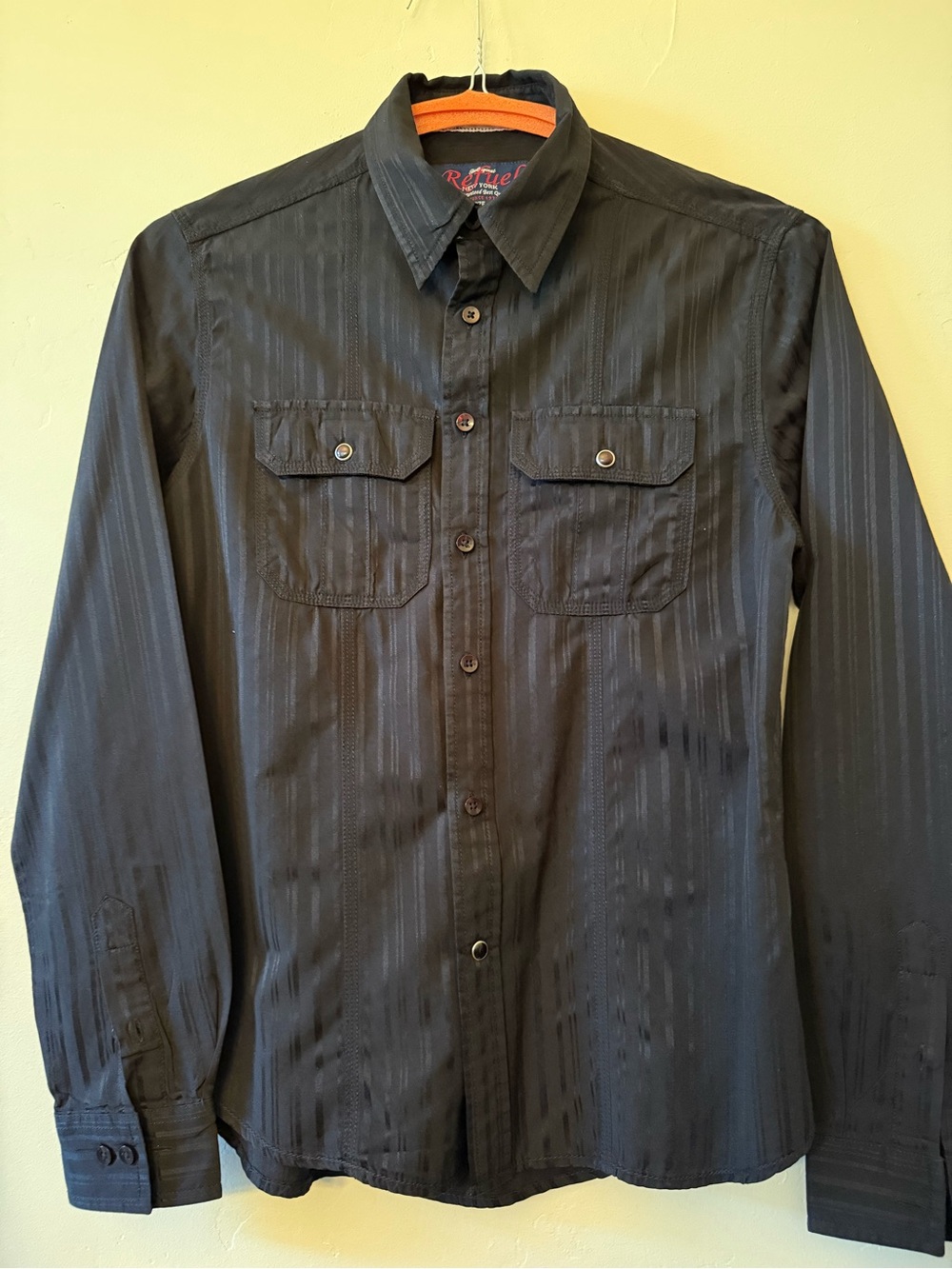 Refuel Men’s Black Long-Sleeve Button-Up Shirt